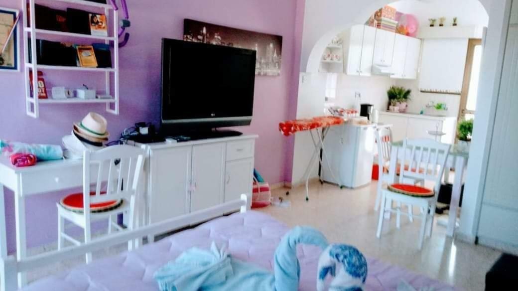 Yiota'S Cute Studio Paphos Extérieur photo