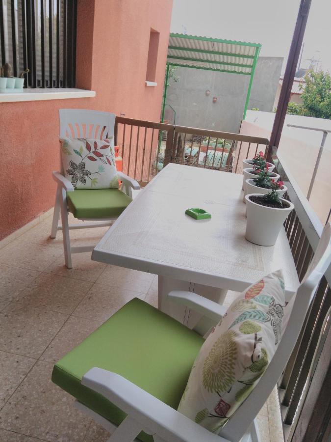 Yiota'S Cute Studio Paphos Extérieur photo
